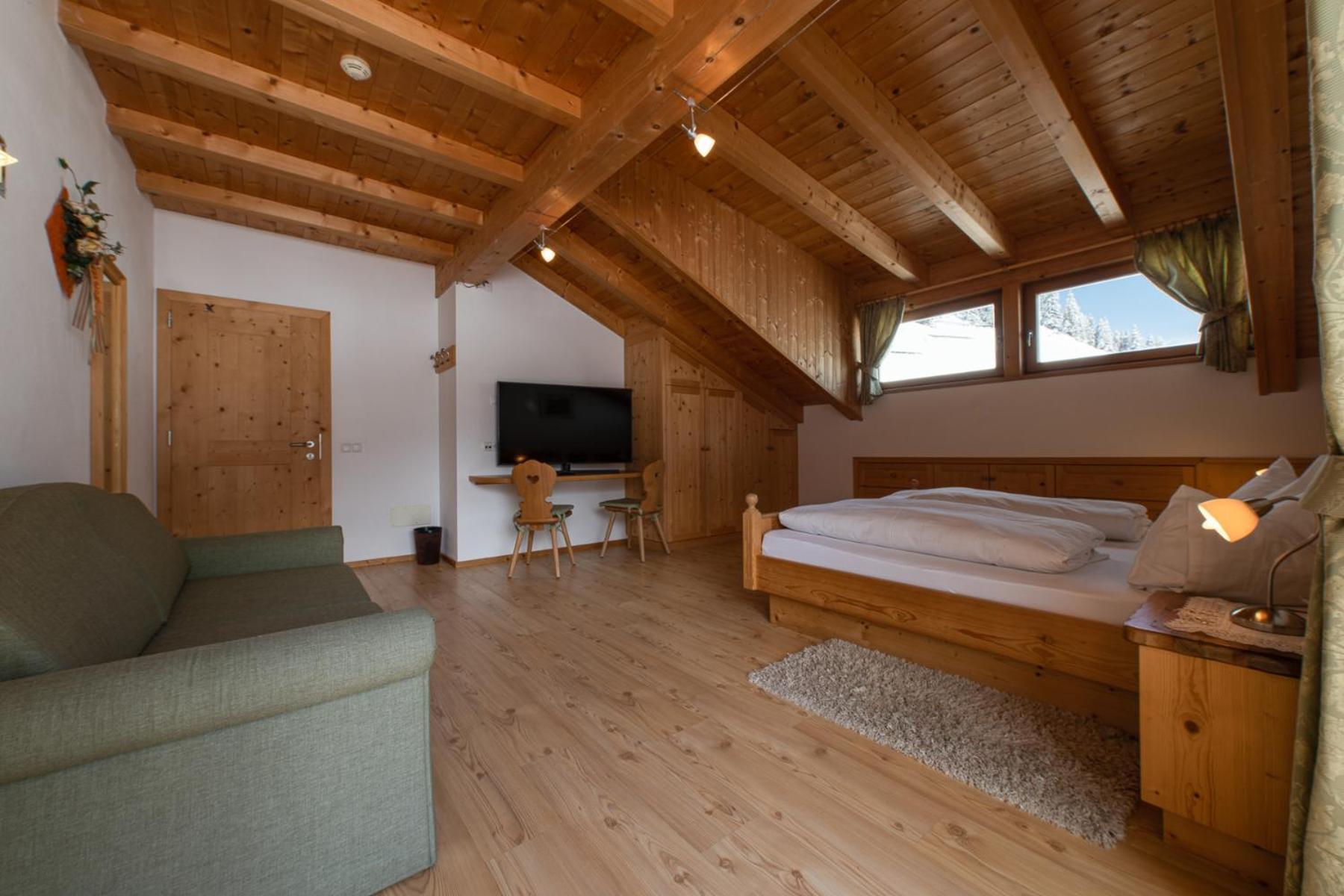 Apartments Sunela Selva di Val Gardena Bagian luar foto