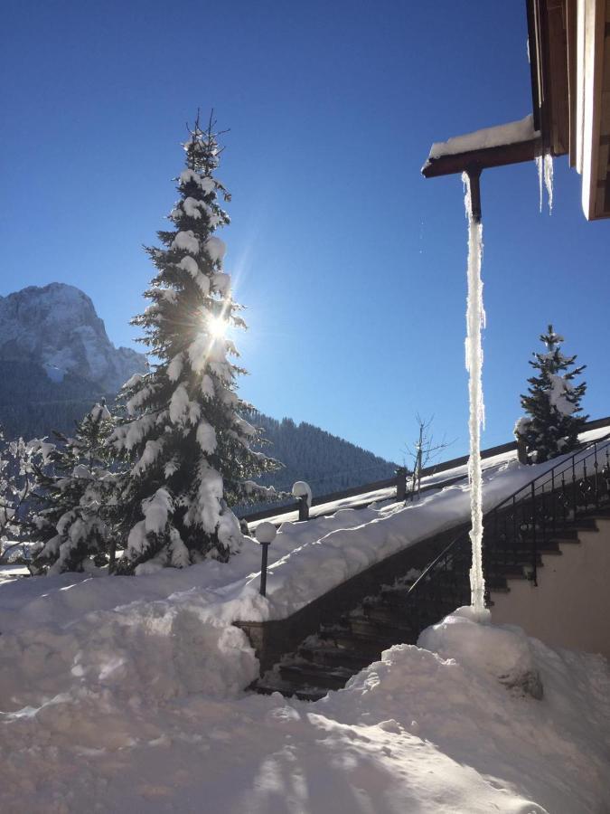 Apartments Sunela Selva di Val Gardena Bagian luar foto